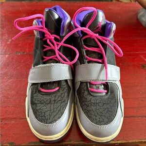 Kids' Black and Purple Sneakers Size 6 Youth